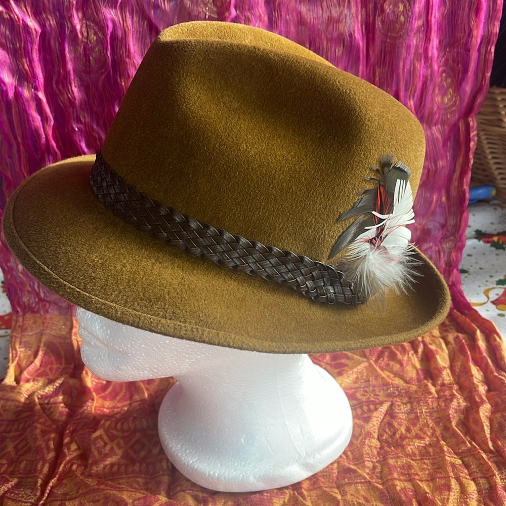 Vintage Lee Hat